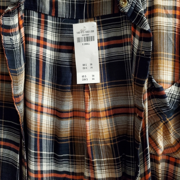 NWT Abercombie & Fitch Plaid botton up shirt size xs small - Picture 4 of 6